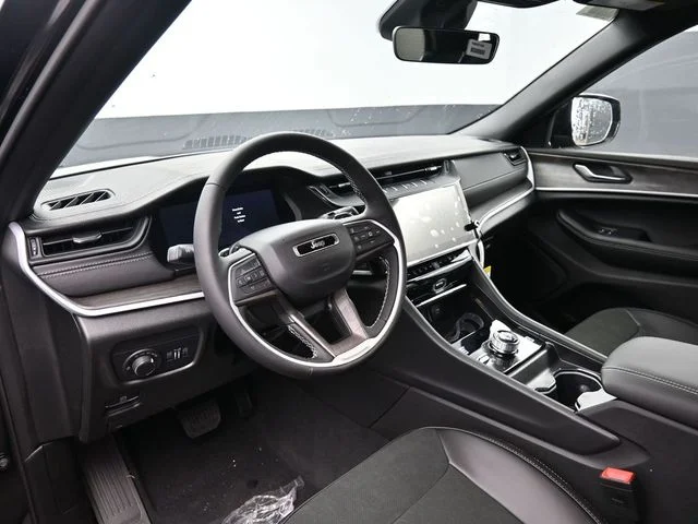 Nuevos JEEP GRAND CHEROKEE à Estados chez autogozo