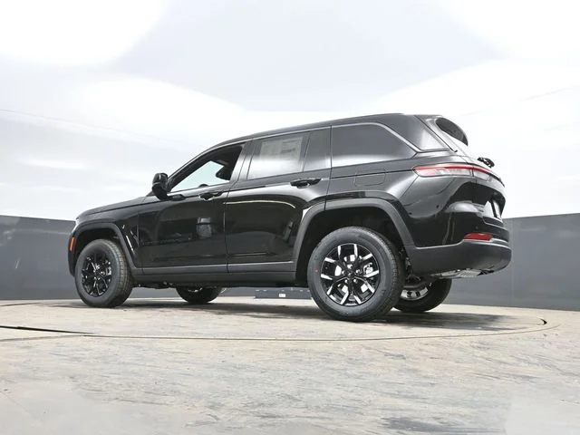 Nuevos JEEP GRAND CHEROKEE à Estados chez autogozo