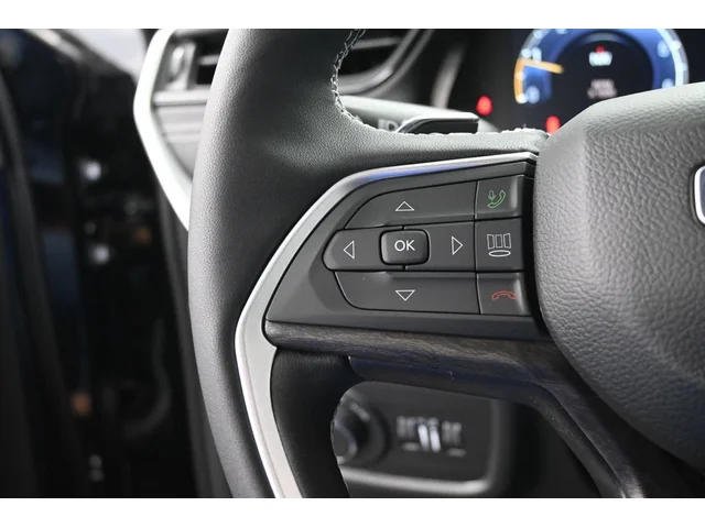 Nuevos JEEP GRAND CHEROKEE à Estados chez autogozo