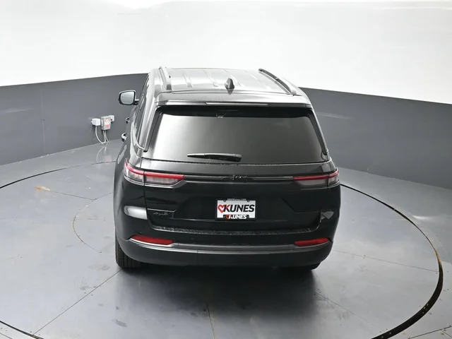 Nuevos JEEP GRAND CHEROKEE à Estados chez autogozo