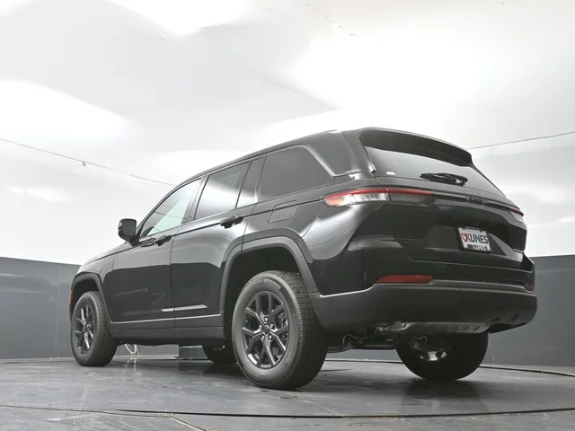 Nuevos JEEP GRAND CHEROKEE à Estados chez autogozo