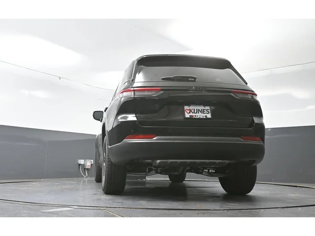 Nuevos JEEP GRAND CHEROKEE à Estados chez autogozo