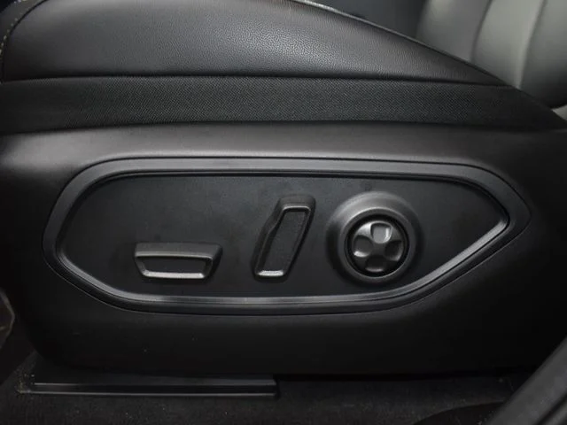 Nuevos JEEP GRAND CHEROKEE à Estados chez autogozo