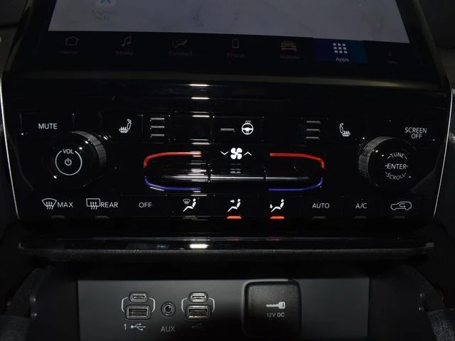 Nuevos JEEP GRAND CHEROKEE à Estados chez autogozo