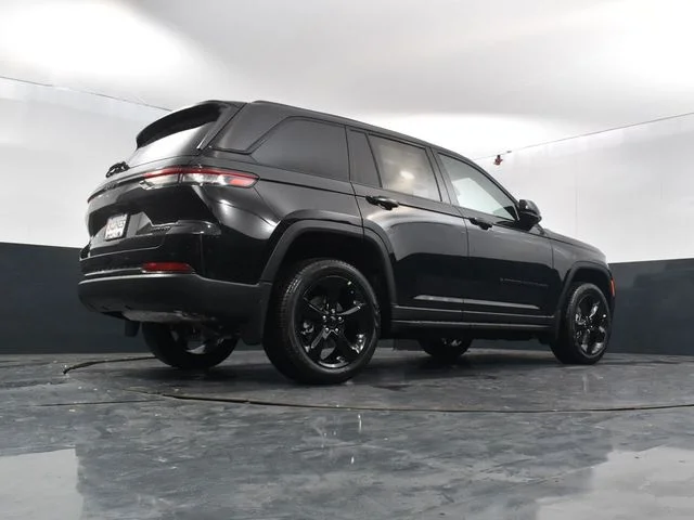 Nuevos JEEP GRAND CHEROKEE à Estados chez autogozo