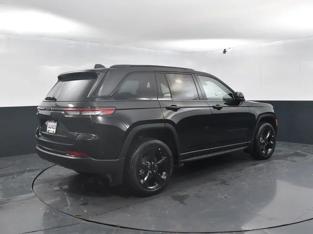 Nuevos JEEP GRAND CHEROKEE à Estados chez autogozo