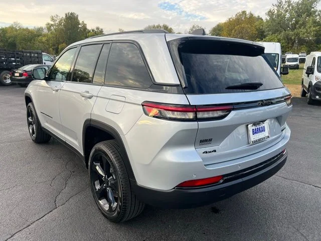 Nuevos JEEP GRAND CHEROKEE à Estados chez autogozo