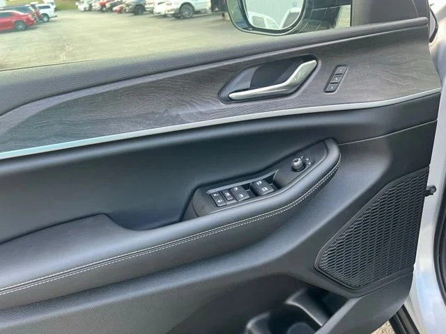 Nuevos JEEP GRAND CHEROKEE à Estados chez autogozo