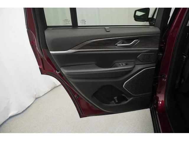 SEMINUEVOS JEEP Grand Cherokee a Estados en autogozo