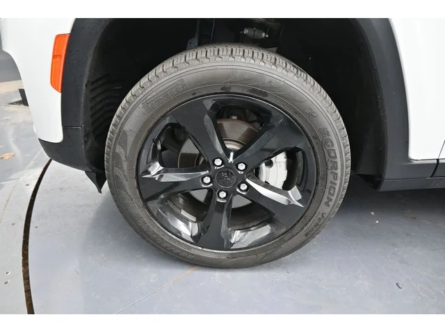 SEMINUEVOS JEEP Grand Cherokee a Estados en autogozo