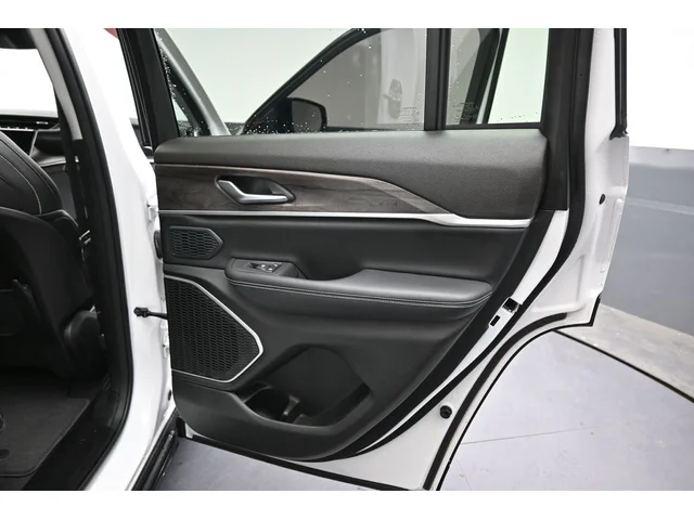 SEMINUEVOS JEEP Grand Cherokee a Estados en autogozo