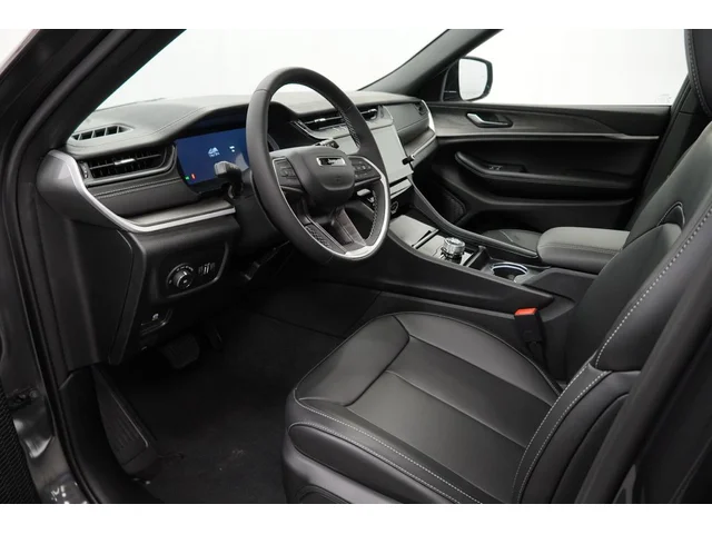 Nuevos JEEP GRAND CHEROKEE à Estados chez autogozo