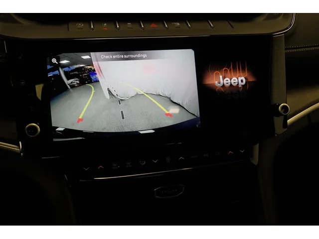 Nuevos JEEP GRAND CHEROKEE à Estados chez autogozo
