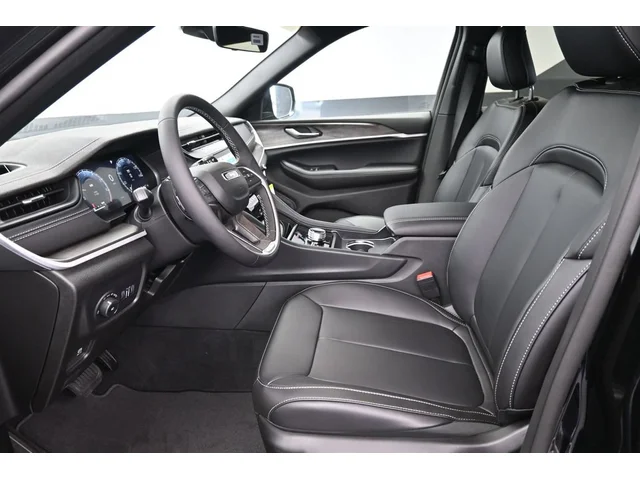 Nuevos JEEP GRAND CHEROKEE à Estados chez autogozo