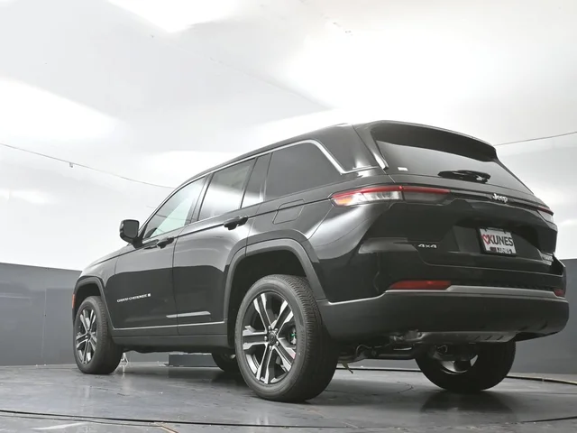 Nuevos JEEP GRAND CHEROKEE à Estados chez autogozo