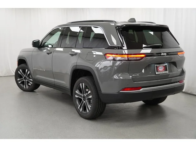 Nuevos JEEP GRAND CHEROKEE à Estados chez autogozo