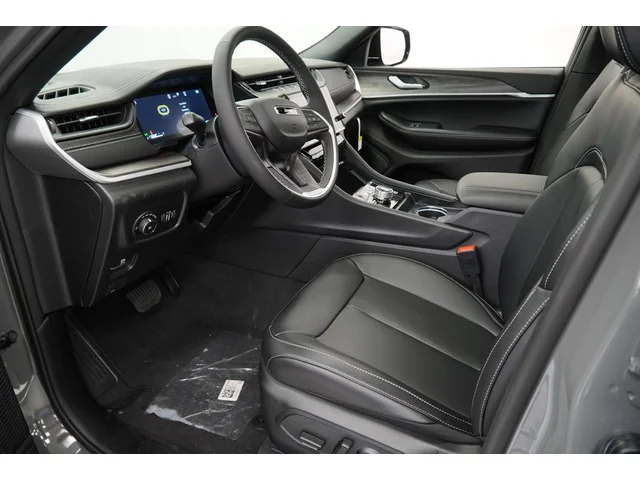 Nuevos JEEP GRAND CHEROKEE à Estados chez autogozo
