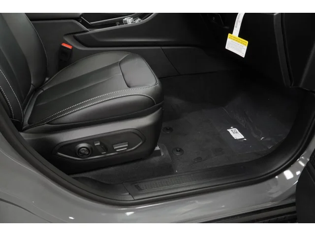Nuevos JEEP GRAND CHEROKEE à Estados chez autogozo