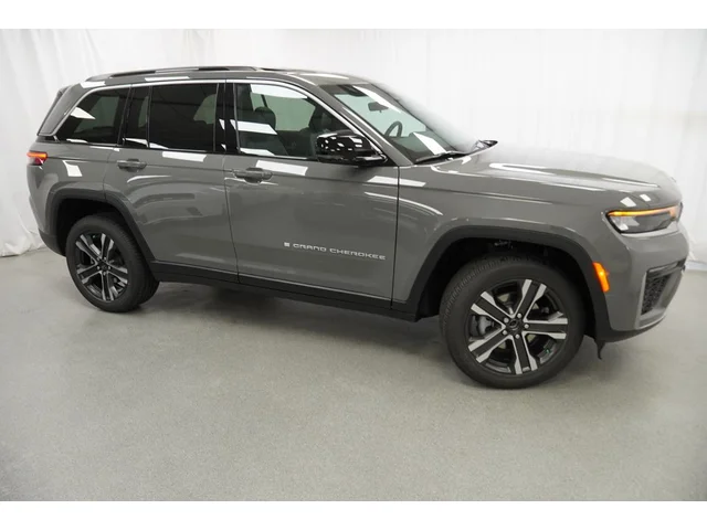 Nuevos JEEP GRAND CHEROKEE à Estados chez autogozo