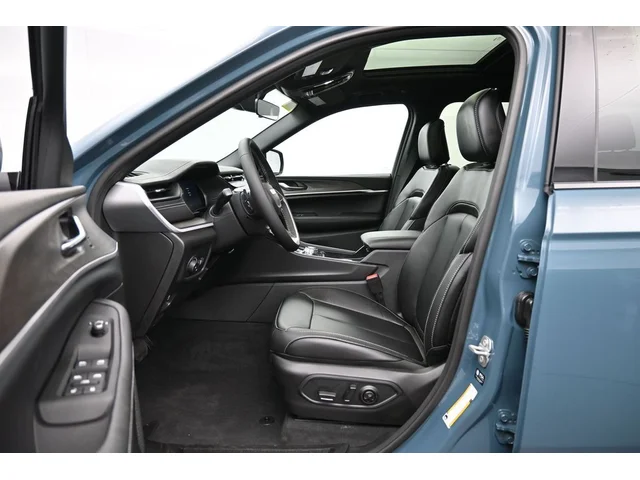 Nuevos JEEP GRAND CHEROKEE à Estados chez autogozo