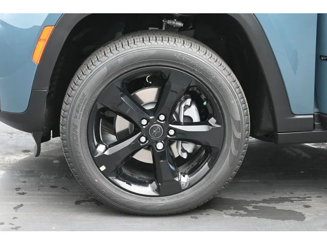 Nuevos JEEP GRAND CHEROKEE à Estados chez autogozo