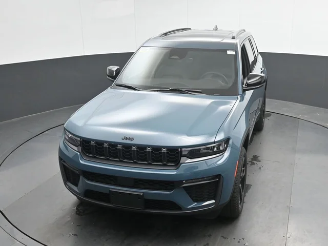 Nuevos JEEP GRAND CHEROKEE à Estados chez autogozo