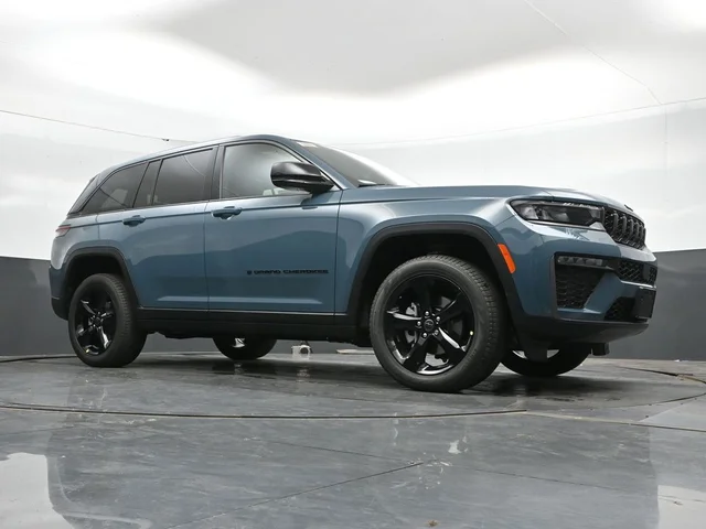 Nuevos JEEP GRAND CHEROKEE à Estados chez autogozo