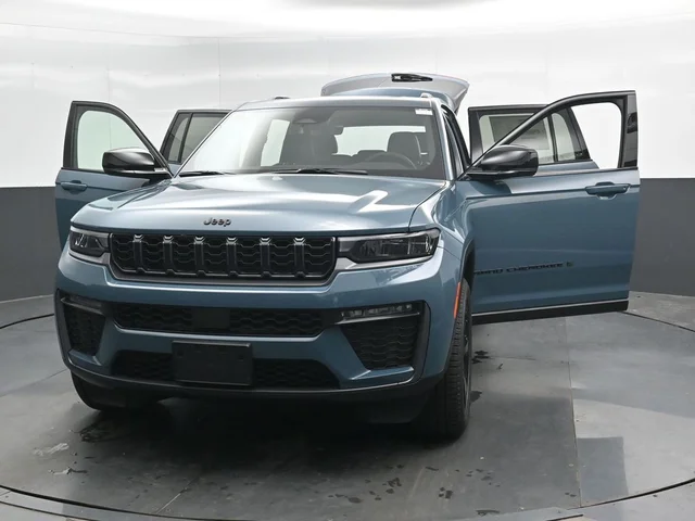 Nuevos JEEP GRAND CHEROKEE à Estados chez autogozo