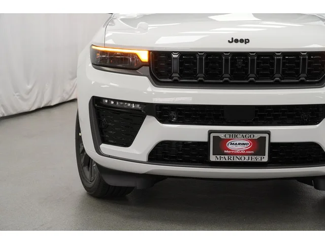 Nuevos JEEP GRAND CHEROKEE à Estados chez autogozo