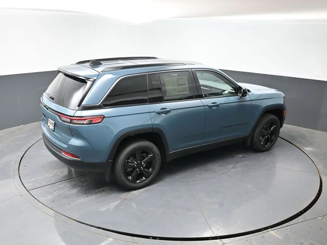 Nuevos JEEP GRAND CHEROKEE à Estados chez autogozo