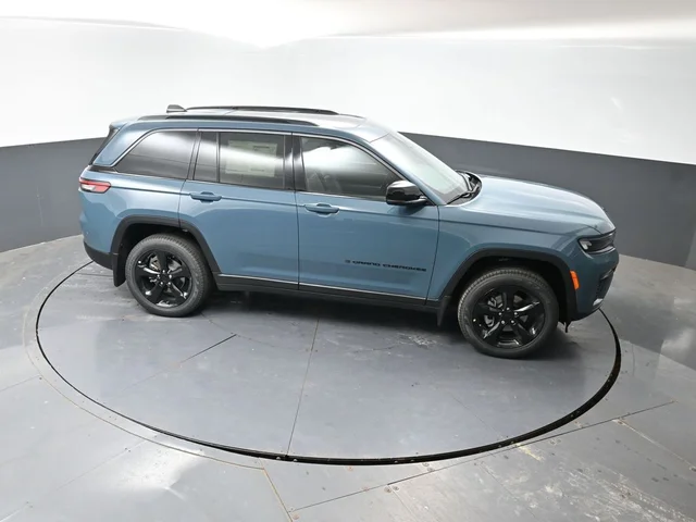 Nuevos JEEP GRAND CHEROKEE à Estados chez autogozo