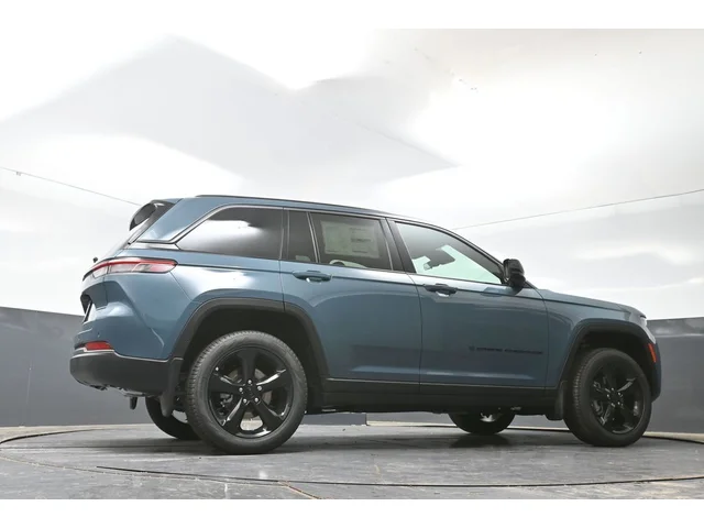 Nuevos JEEP GRAND CHEROKEE à Estados chez autogozo