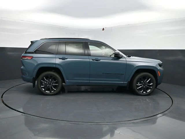 Nuevos JEEP GRAND CHEROKEE à Estados chez autogozo