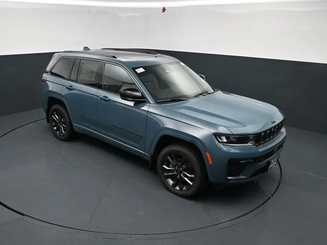 Nuevos JEEP GRAND CHEROKEE à Estados chez autogozo