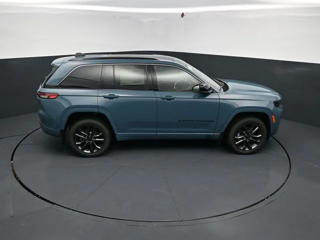 Nuevos JEEP GRAND CHEROKEE à Estados chez autogozo