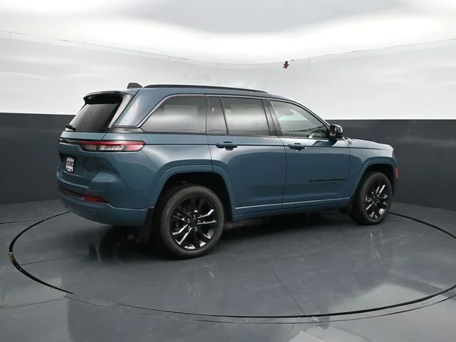 Nuevos JEEP GRAND CHEROKEE à Estados chez autogozo