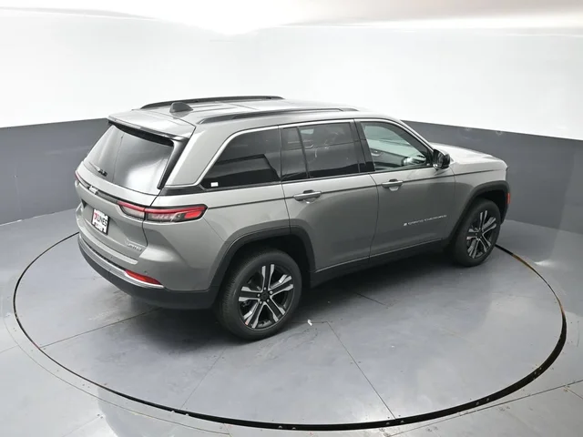 Nuevos JEEP GRAND CHEROKEE à Estados chez autogozo