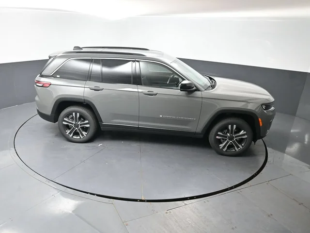 Nuevos JEEP GRAND CHEROKEE à Estados chez autogozo