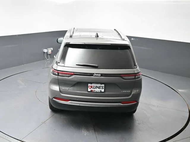 Nuevos JEEP GRAND CHEROKEE à Estados chez autogozo