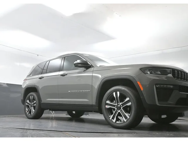 Nuevos JEEP GRAND CHEROKEE à Estados chez autogozo