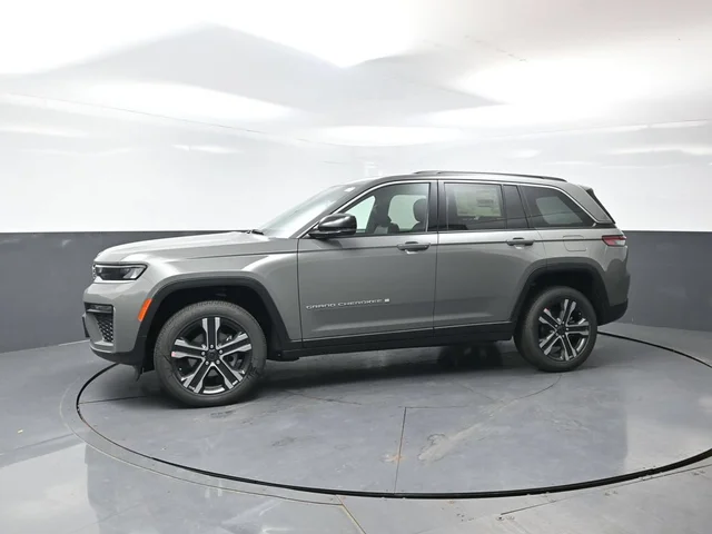 Nuevos JEEP GRAND CHEROKEE à Estados chez autogozo