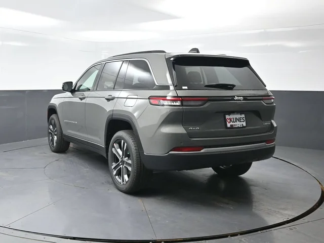 Nuevos JEEP GRAND CHEROKEE à Estados chez autogozo