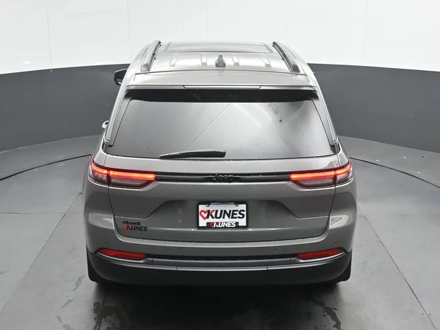 Nuevos JEEP GRAND CHEROKEE à Estados chez autogozo