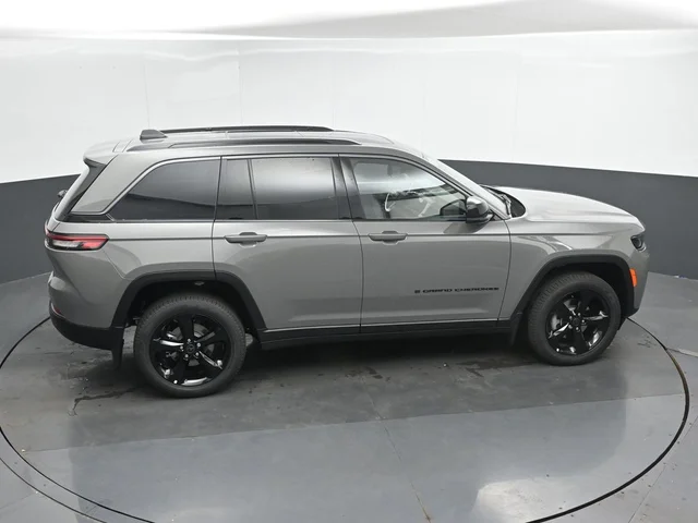 Nuevos JEEP GRAND CHEROKEE à Estados chez autogozo