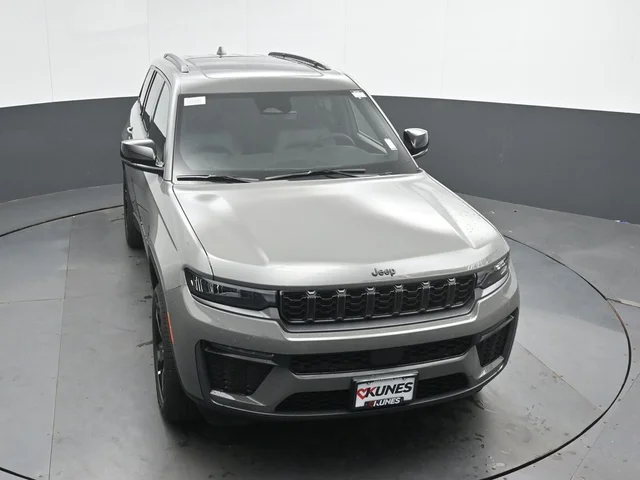 Nuevos JEEP GRAND CHEROKEE à Estados chez autogozo