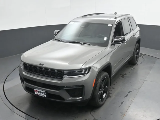 Nuevos JEEP GRAND CHEROKEE à Estados chez autogozo