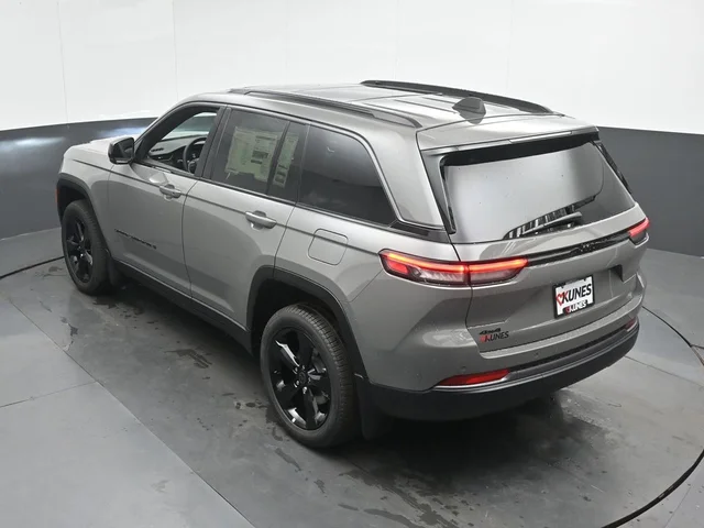 Nuevos JEEP GRAND CHEROKEE à Estados chez autogozo