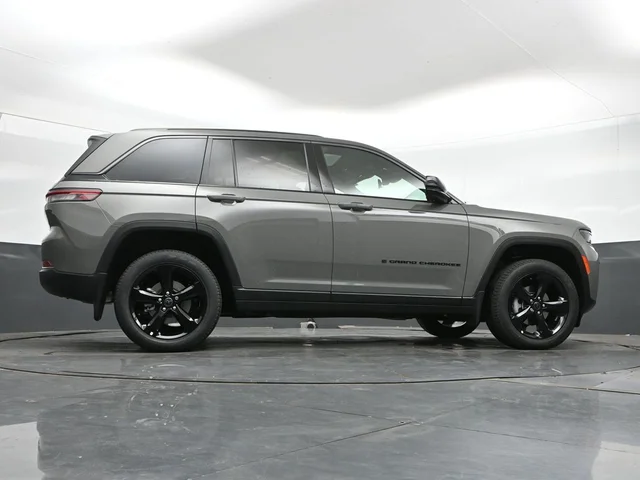 Nuevos JEEP GRAND CHEROKEE à Estados chez autogozo
