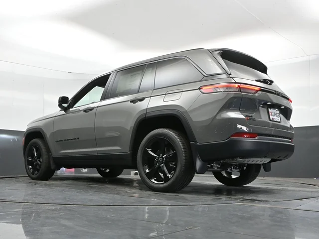 Nuevos JEEP GRAND CHEROKEE à Estados chez autogozo