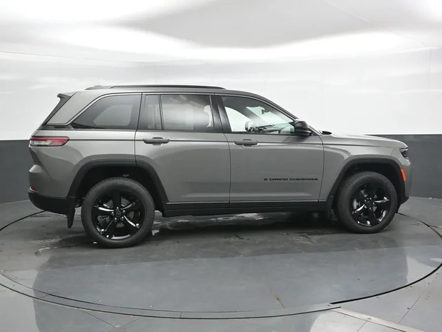 Nuevos JEEP GRAND CHEROKEE à Estados chez autogozo